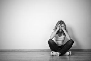 Что делать если у девушки депрессия