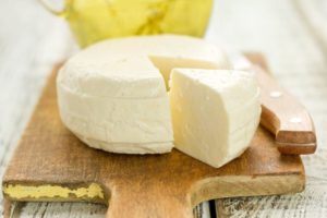 Как делать домашний сыр из молока