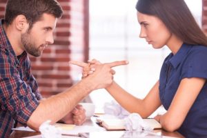 Как реагировать на критику мужа