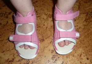 как правильно выбрать сандали ребенку
