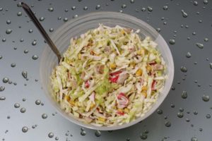 Салат крабовые палочки с капустой рецепт